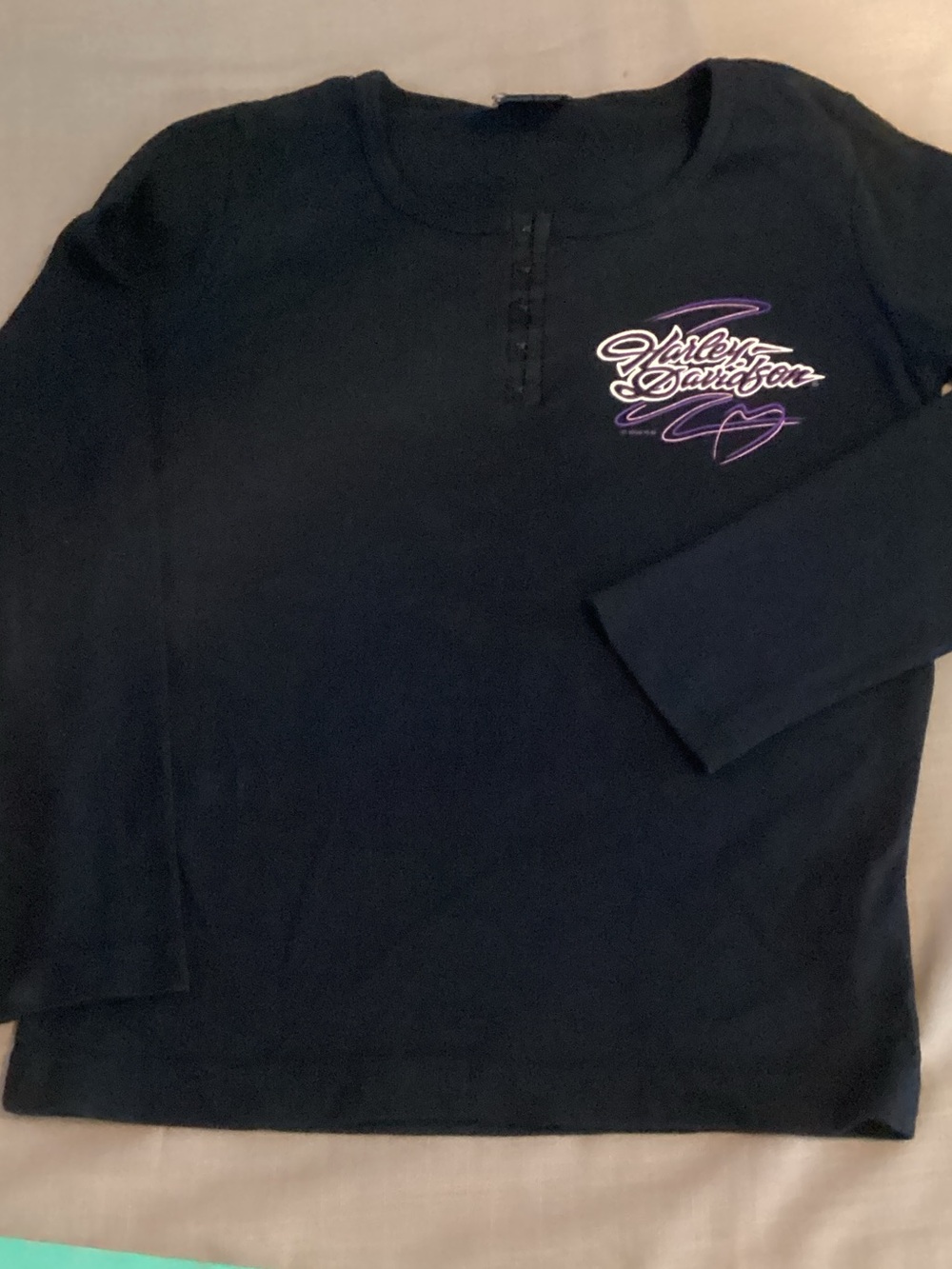 EUC Harley-Davidson Black Top with Purple Script Logo